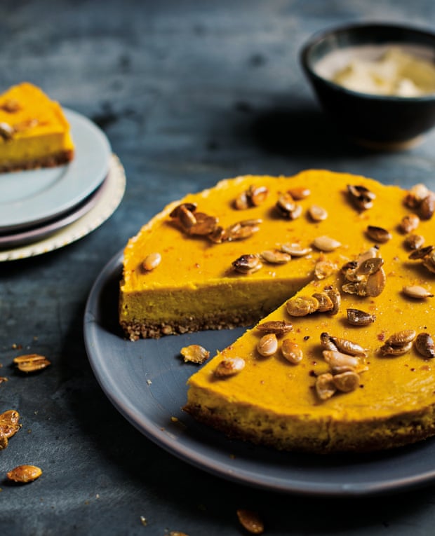 How to use up Halloween pumpkin skin in a maple syrup pie – recipe